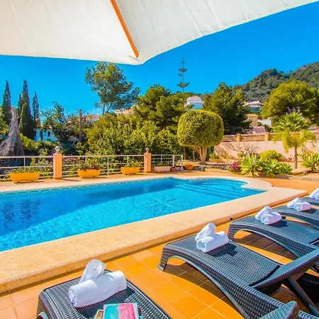Abahana Villas Tina *