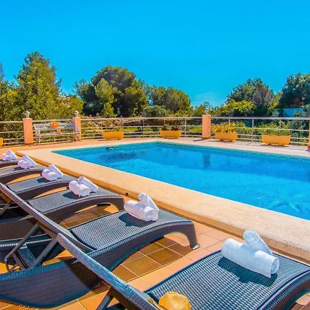 Abahana Villas Tina *