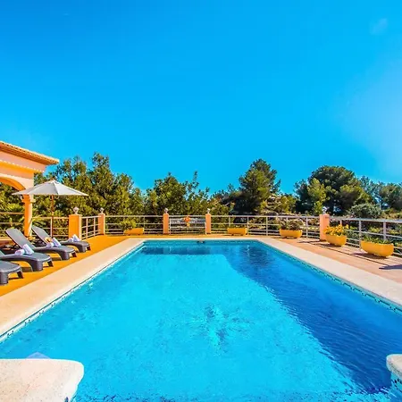 Abahana Villas Tina